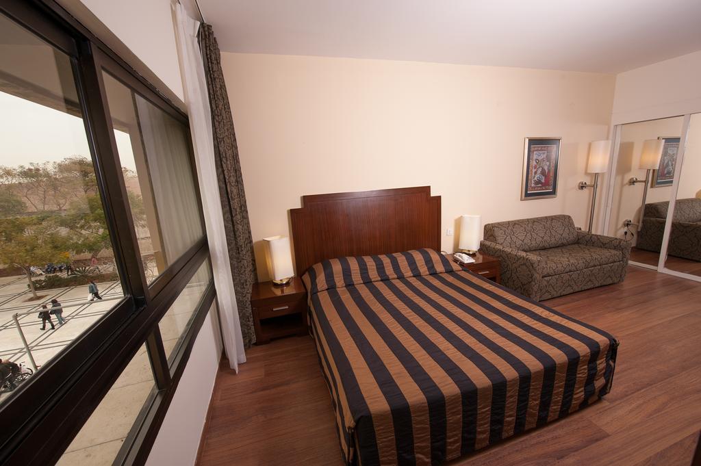 Apropo Hotel Ramat Gan Room photo