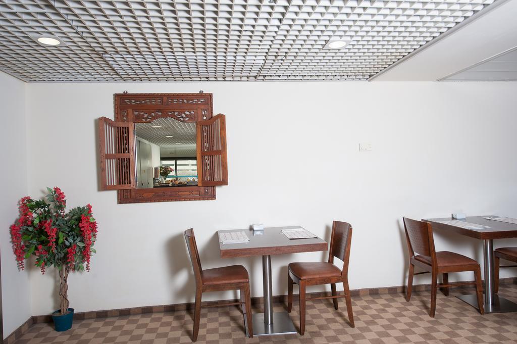 Apropo Hotel Ramat Gan Exterior photo